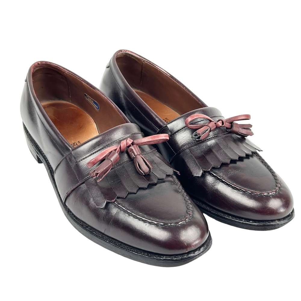 Allen Edmonds Chelsea Kiltie Tassel Loafers Burgundy size 9.5 B or Narrow